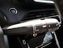 Peugeot 208 ALLURE 1.2 PT-100pk Navigatie | 3D-cockpit | Apple Carplay&Android | Adaptieve Cruise & Climate | Achteruitrijcamera | KEYLESS | Parkeerhulp | BT