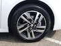 Peugeot 208 ALLURE 1.2 PT-100pk Navigatie | 3D-cockpit | Apple Carplay&Android | Adaptieve Cruise & Climate | Achteruitrijcamera | KEYLESS | Parkeerhulp | BT
