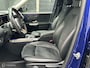 Mercedes-Benz GLB 200 Business Solution AMG 20" AMG / Zwenk trekhaak / VOL / 52.450 KM