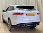 Jaguar F-Pace 3.0 S/C SUPERCHARGED AWD 35t *340PK* 1e Eigenaar / HUD / Meridian Surround / Leder / 22"LMV / Jaguar LED / Keyless / Parelmoer / Org.NL!