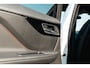 Jaguar F-Pace 3.0 S/C Portfolio AWD 35t *340PK* 1e Eigenaar / HUD / Meridian Surround / Leder / 22"LMV / Jaguar LED / Keyless / Parelmoer / Org.NL!