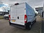 Opel Movano 2.2D 120 S&S L2H2 3.3t | Achteruitrijcamera | Achteruitrijcamera | Airco