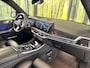 BMW X5 X-DRIVE 3.0D | M Pakket | 22'' lichtmetaal | Luchtvering | Trekhaak | 3500 Kg trekken | Panoramdak Sky Lounge | Bowers & Wilkins | BMW Individual Leder | X Offroad Pack | Alcantara Hemel |