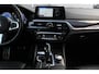 BMW 5-Serie M550i xDrive High Executive I AUT. I 463 PK I LEDER I SCHUIFDAK I CARPLAY