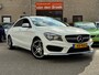 Mercedes-Benz CLA 200 AMG Pakket Navi Camera CarPlay Leder Stoelverwarming Airco 18"