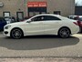 Mercedes-Benz CLA 200 AMG Pakket Navi Camera CarPlay Leder Stoelverwarming Airco 18"