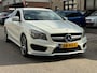 Mercedes-Benz CLA 200 AMG Pakket Navi Camera CarPlay Leder Stoelverwarming Airco 18"