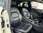 Mercedes-Benz CLA 200 AMG Pakket Navi Camera CarPlay Leder Stoelverwarming Airco 18"