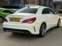 Mercedes-Benz CLA 200 AMG Pakket Navi Camera CarPlay Leder Stoelverwarming Airco 18"