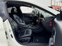 Mercedes-Benz CLA 200 AMG Pakket Navi Camera CarPlay Leder Stoelverwarming Airco 18"