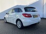 Mercedes-Benz B-klasse 180 Xenon Stoelverw Clima Hoge zit Trekhaak Ambition