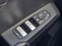 Mitsubishi Outlander 2.4 PHEV First Edition / €3000,- Voordeel Op Nieuwprijs / Nieuw Model 2025 / Elektrische Range 86 KM WLTP / 1600KG Trekgewicht / 8 Jaar Fabrieksgarantie