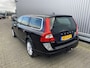 Volvo V70 1.6 T4 Limited Edition AUTOMAAT, Leer, Navi, Schuif/kanteldak, Clima, Stoelvw, CC, PDC v/a/, LM, Afn.Trekh, nw. APK – Inruil Mogelijk –