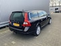 Volvo V70 1.6 T4 Limited Edition AUTOMAAT, Leer, Navi, Schuif/kanteldak, Clima, Stoelvw, CC, PDC v/a/, LM, Afn.Trekh, nw. APK – Inruil Mogelijk –