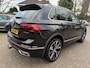 Volkswagen Tiguan 1.4 TSI eHybrid R-Line Business+ 245PK VOLLE R-LINE! *VIRTUAL COCKP.*TRAVEL ASS.*SFEERVERL.*TREKHAAK*STOELVERW.*