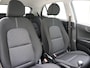 Kia Picanto 1.2 84 pk -Stuurverwarming -Stoelverwarming -Apple CarPlay -Achteruitrijcamera -Navigatie -Lederen Stuur -Climate Control -Getinte Ruiten -Allseason Banden