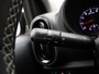 Kia Picanto 1.2 84 pk -Stuurverwarming -Stoelverwarming -Apple CarPlay -Achteruitrijcamera -Navigatie -Lederen Stuur -Climate Control -Getinte Ruiten -Allseason Banden