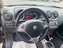 Alfa Romeo MiTo 1.4 T Distinctive automaat navi cruise, elec pakket, Dealer onderhouden 1e eigenaar nwe apk 74.700 km * rijklaar *