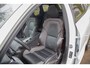 Volvo XC60 2.0 T8 Plug-in hybrid AWD R-Design Trekhaak | Pano | Luchtvering | Bowers & Wilkins