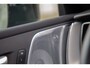 Volvo XC60 2.0 T8 Plug-in hybrid AWD R-Design Trekhaak | Pano | Luchtvering | Bowers & Wilkins