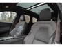 Volvo XC60 2.0 T8 Plug-in hybrid AWD R-Design Trekhaak | Pano | Luchtvering | Bowers & Wilkins