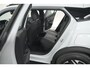Peugeot 2008 PureTech 100 Allure | 360 Camera | Dodehoekdetectie | Stoelverwarming | Apple Carplay