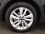 Volkswagen T-Cross 1.0 TSI Life Edition | Trekhaak (Afneembaar) | Navigatie | Digital Cockpit | Airco | Parkeer Sensoren Voor + Achter | Beats Audio | Navigatie Discover PRO (Groot Scherm)