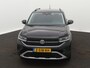 Volkswagen T-Cross 1.0 TSI Life Edition | Trekhaak (Afneembaar) | Navigatie | Digital Cockpit | Airco | Parkeer Sensoren Voor + Achter | Beats Audio | Navigatie Discover PRO (Groot Scherm)