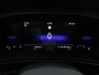 Volkswagen T-Cross 1.0 TSI Life Edition | Trekhaak (Afneembaar) | Navigatie | Digital Cockpit | Airco | Parkeer Sensoren Voor + Achter | Beats Audio | Navigatie Discover PRO (Groot Scherm)