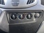 Ford Transit 310 2.2 TDCI DC Openlaadbak Pick-up Airco Trekhaak 2150kg trekgewicht Bluetooth telefoon voorbereiding 7-Persoons Euro 5 open laadbak P-up Bakwagen Bpm vrij voor particulier gebruik!!