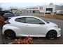 Toyota Yaris 1.6 GR Performance | Parelmoer wit | Incl. bpm
