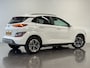 Hyundai Kona Electric EV Comfort 64 kWh | Achteruitrijcamera | Airco (automatisch) | Apple Carplay/Android Auto|telefoonintegratie premium