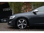 Volvo V60 2.0 T4 Automaat R-Design | Stoelverwarming | Cruise Control | Parkeersensoren achter | Navigatie | Start-stop systeem