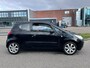 Mitsubishi Colt 1.3 Heartbeat Achteruit camera*Navigatie*Airco*LM velgen*14-11-2025 APK*