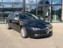 Alfa Romeo 159 Sportwagon 2.2 JTS Business , Leer, Navi, cruise control