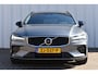 Volvo V60 T5 R-Design | Blis | Stoelverwarming | Pano dak | Sensoren voor&achter |