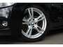 BMW 3-Serie 318i M Sport / Stoelverwarming / Keyless