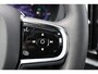 Volvo XC60 T6 Recharge AWD Ultimate Dark - Luchtvering - Panorama/schuifdak - IntelliSafe Assist & Surround - 360º Camera - Bowers & Wilkins audio - Verwarmde voorstoelen, stuur & achterbank - Parkeersensoren voor & achter - Elektr. bedienb. voorstoelen met geheugen - Draadloze tel. lader - Head up display - Elektr. inklapbare trekhaak - 20' LMV