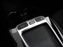 Mercedes-Benz A-klasse 200 AMG Line Achteruitrij camera Verwarmde voorstoelen Navigatie LED Climate control Adaptieve cruise control Parkeersensoren Apple Carplay & Android Auto