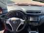 Nissan Qashqai 1.2 N-Connecta / 360 camera / PDC V+A / Climate controle / Telefoon / Navigatie / Trekhaak / Panorama dak