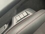 Peugeot 308 SW 1.2 PURE TECH BLUE LEASE GT PANORAMADAK NAVIGATIE CRUISE CONTROL APPLE CARPLAY/ANDROID BLUETOOTH TELEFOON DODEHOEKSENSOREN MEDIA VOORBEREIDING ACHTERUITRIJCAMERA PDC ZEER MOOI !! Brgl