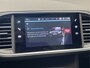 Peugeot 308 SW 1.2 PURE TECH BLUE LEASE GT PANORAMADAK NAVIGATIE CRUISE CONTROL APPLE CARPLAY/ANDROID BLUETOOTH TELEFOON DODEHOEKSENSOREN MEDIA VOORBEREIDING ACHTERUITRIJCAMERA PDC ZEER MOOI !! Brgl