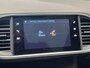 Peugeot 308 SW 1.2 PURE TECH BLUE LEASE GT PANORAMADAK NAVIGATIE CRUISE CONTROL APPLE CARPLAY/ANDROID BLUETOOTH TELEFOON DODEHOEKSENSOREN MEDIA VOORBEREIDING ACHTERUITRIJCAMERA PDC ZEER MOOI !! Brgl