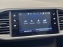 Peugeot 308 SW 1.2 PURE TECH BLUE LEASE GT PANORAMADAK NAVIGATIE CRUISE CONTROL APPLE CARPLAY/ANDROID BLUETOOTH TELEFOON DODEHOEKSENSOREN MEDIA VOORBEREIDING ACHTERUITRIJCAMERA PDC ZEER MOOI !! Brgl