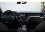 Volvo XC60 T6 350PK Plug-in hybrid AWD Ultra Dark | Adaptive Cruise & Pilot Assist | Premium Harman/Kardon Audio | 360 Camera | Trekhaak | Stoel & Stuurverwarming | Head-Up Display | 20" Velgen | 4Season banden |