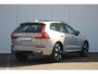 Volvo XC60 T6 350PK Plug-in hybrid AWD Ultra Dark | Adaptive Cruise & Pilot Assist | Premium Harman/Kardon Audio | 360 Camera | Trekhaak | Stoel & Stuurverwarming | Head-Up Display | 20" Velgen | 4Season banden |