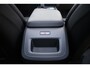 Volvo XC60 T6 350PK Plug-in hybrid AWD Ultra Dark | Adaptive Cruise & Pilot Assist | Premium Harman/Kardon Audio | 360 Camera | Trekhaak | Stoel & Stuurverwarming | Head-Up Display | 20" Velgen | 4Season banden |