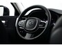 Volvo XC60 Recharge T6 AWD Plus Bright | Apple Carplay/Android Auto | 360 Camera | Cruise control adaptief | Panoramadak | Lighting pack | Stuurwiel verwarmd |