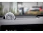 Volvo XC90 T8 Plug-in hybrid AWD Ultra Bright | Adaptieve Cruise Control | Luchtvering | Bowers & Wilkins Audio | Stoelventilatie + Massage | 360 Camera | Head-Up Display | 22 Inch Lichtmetalen Velgen