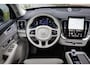 Volvo XC90 T8 Plug-in hybrid AWD Ultra Bright | Adaptieve Cruise Control | Luchtvering | Bowers & Wilkins Audio | Stoelventilatie + Massage | 360 Camera | Head-Up Display | 22 Inch Lichtmetalen Velgen